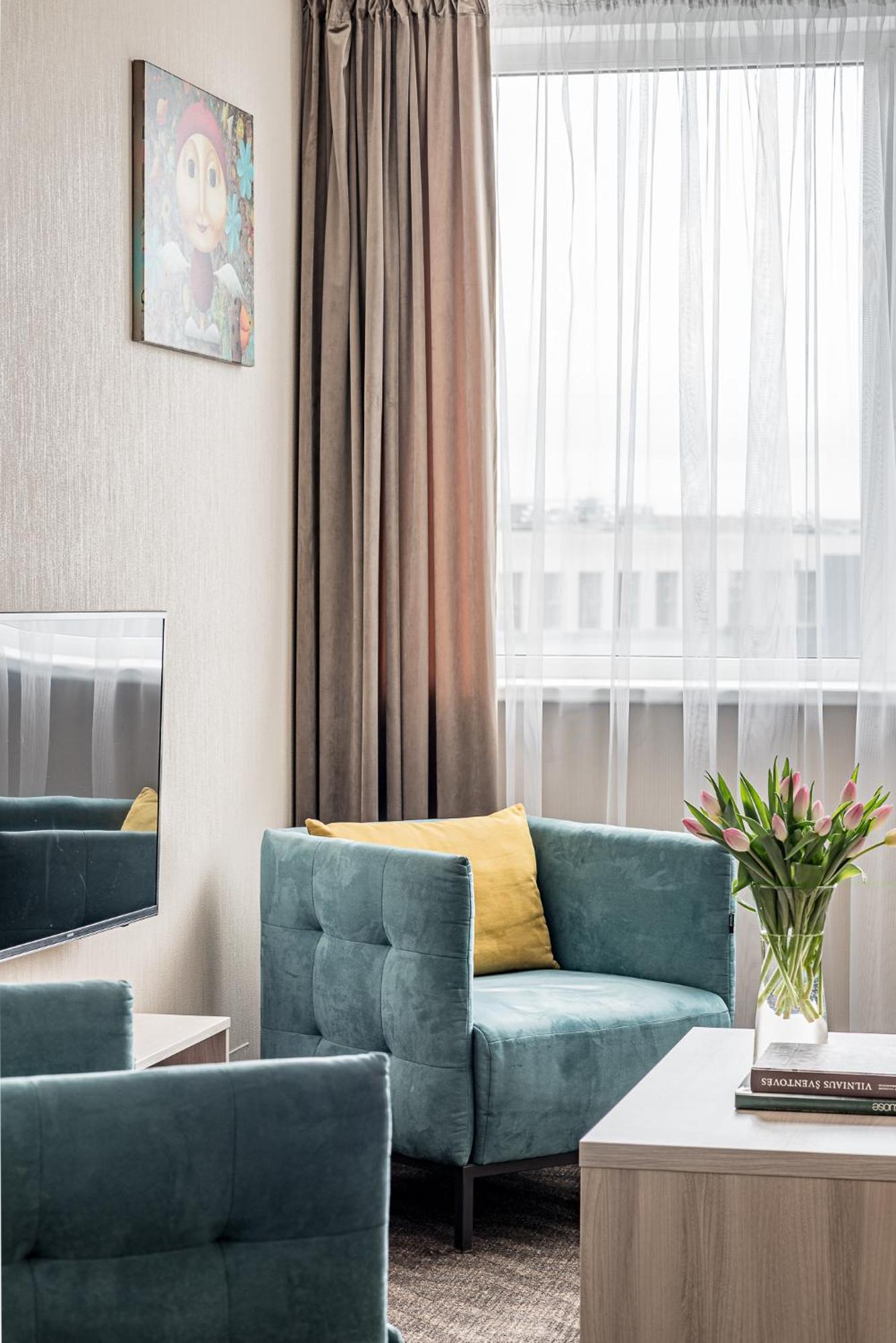 Hotel Zemaites VNO Exteriér fotografie